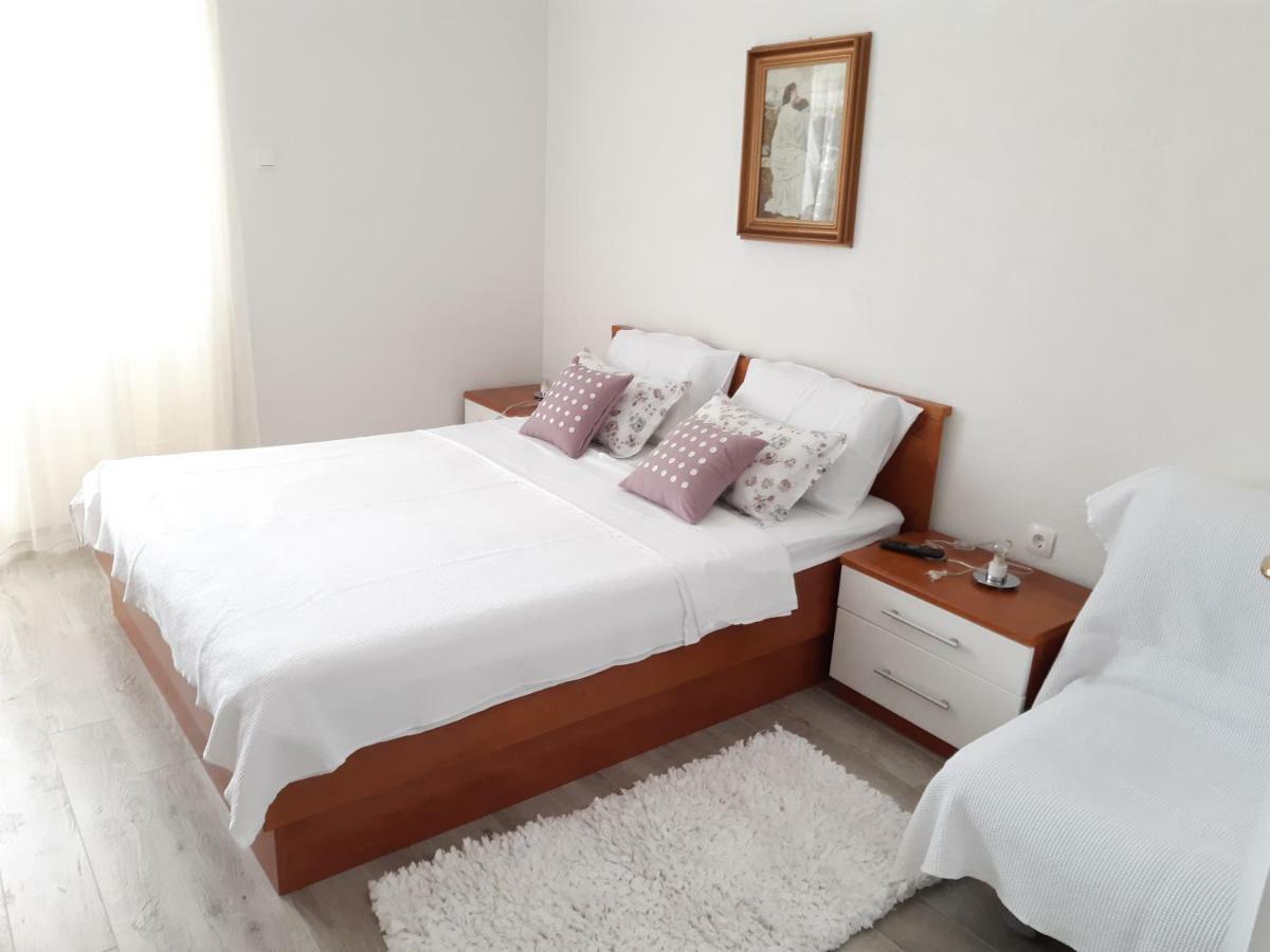 Apartments Kule Brela Ngoại thất bức ảnh