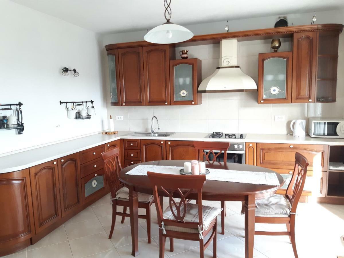 Apartments Kule Brela Ngoại thất bức ảnh